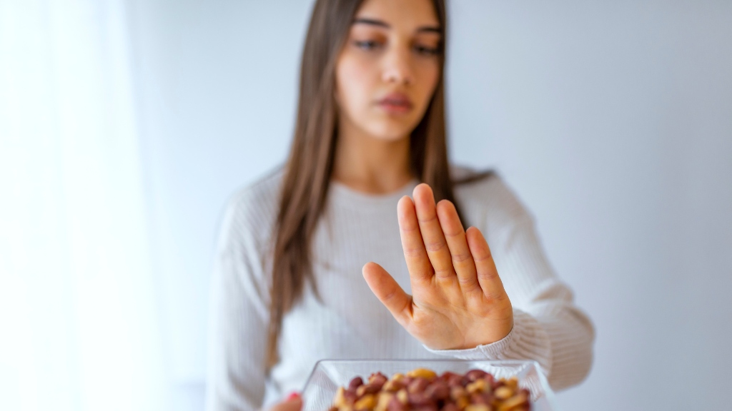 Understanding Food Allergies, Intolerances & Sensitivities